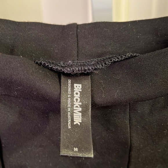 BlackMilk pointe push it black cuffed shorts medium EUC - Picture 3 of 3